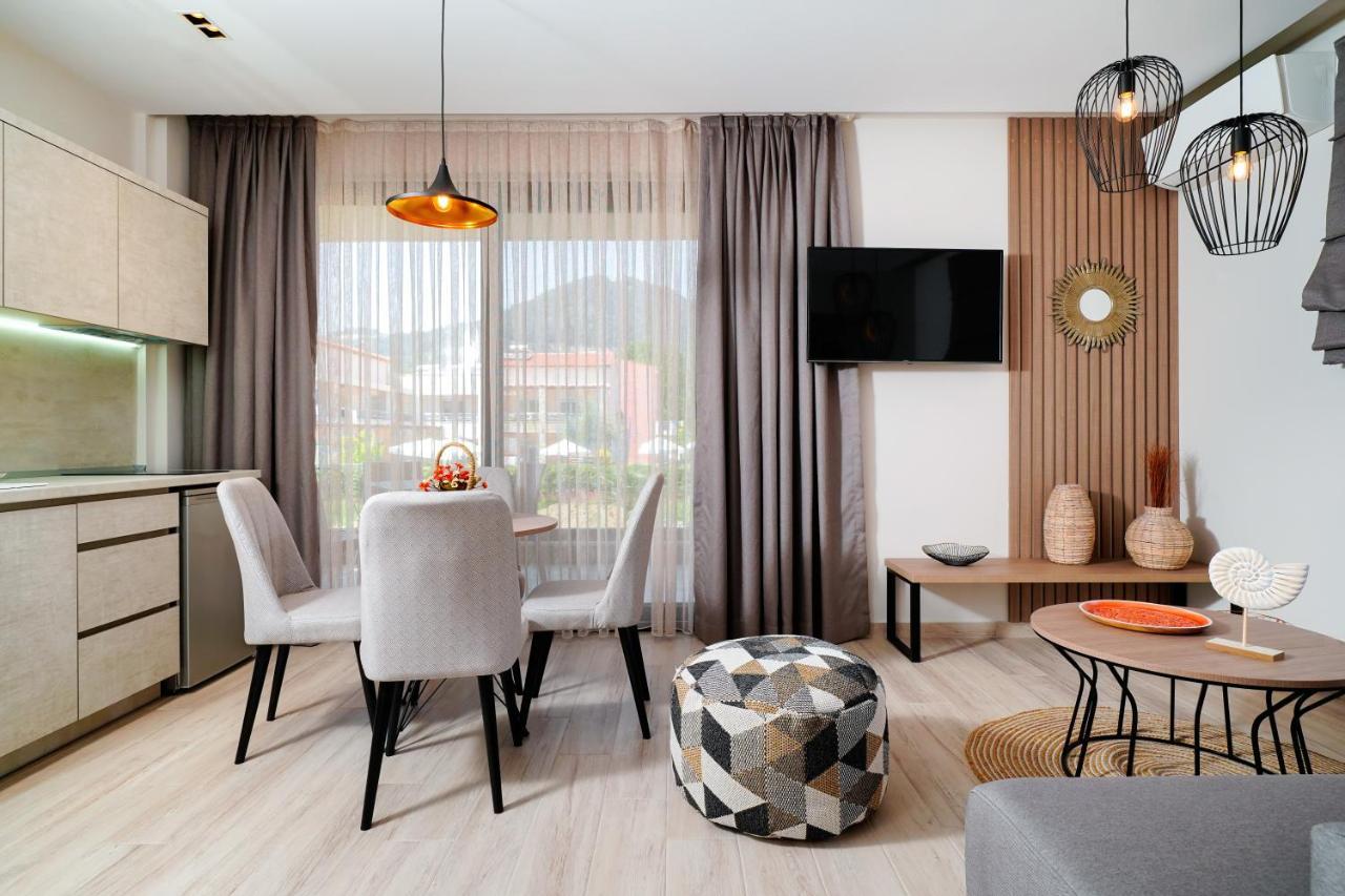 Tereza Golden Aparthotel Chrysi Ammoudia ภายนอก รูปภาพ