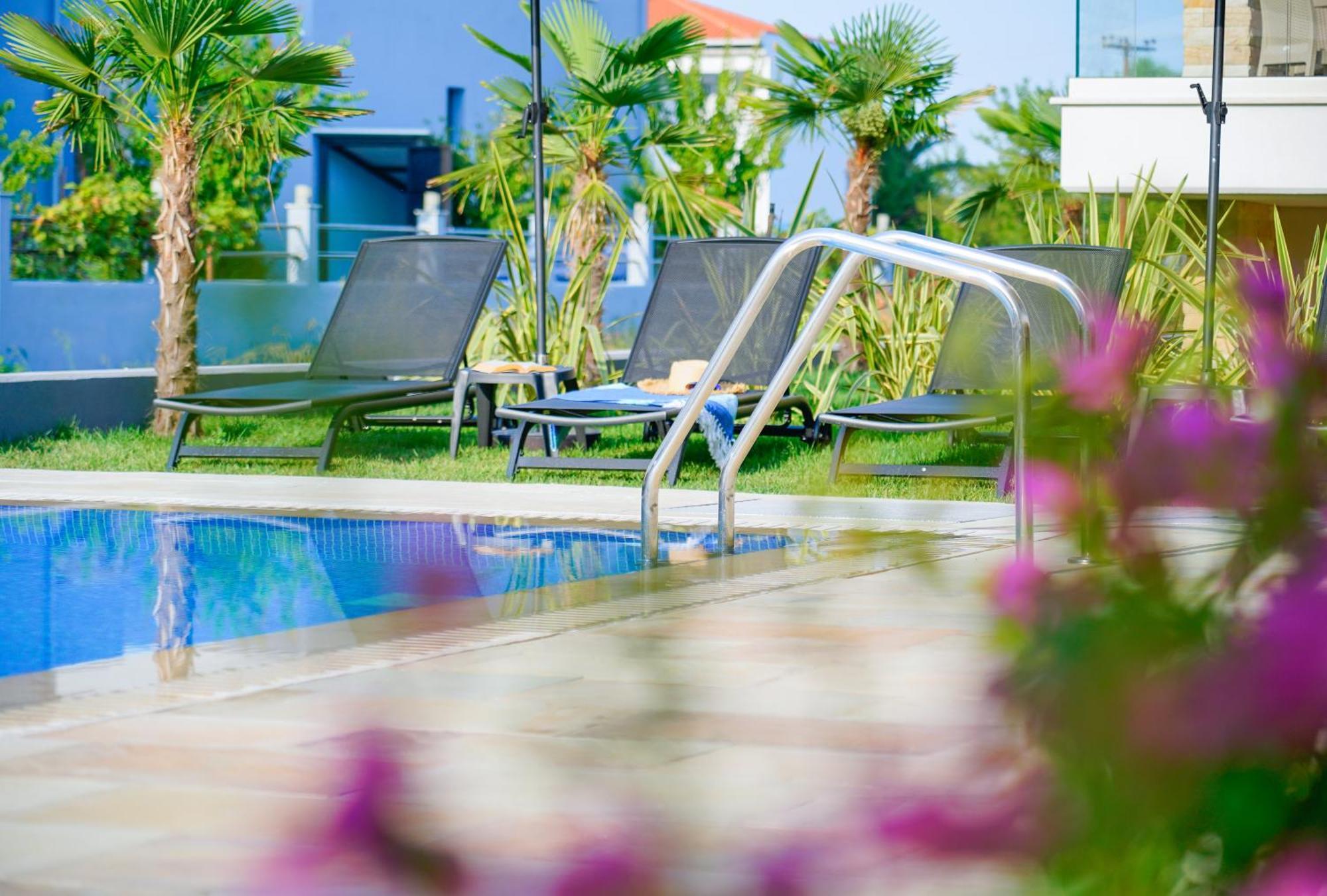 Tereza Golden Aparthotel Chrysi Ammoudia ภายนอก รูปภาพ